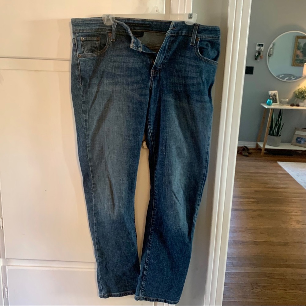 Levi’s women’s mid rise skinny jeans sz 14